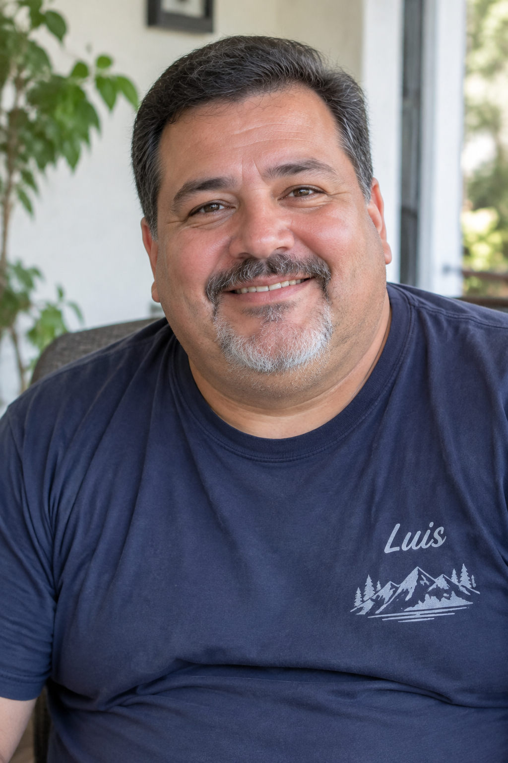 Juan Carlos - Comprador de Facebook